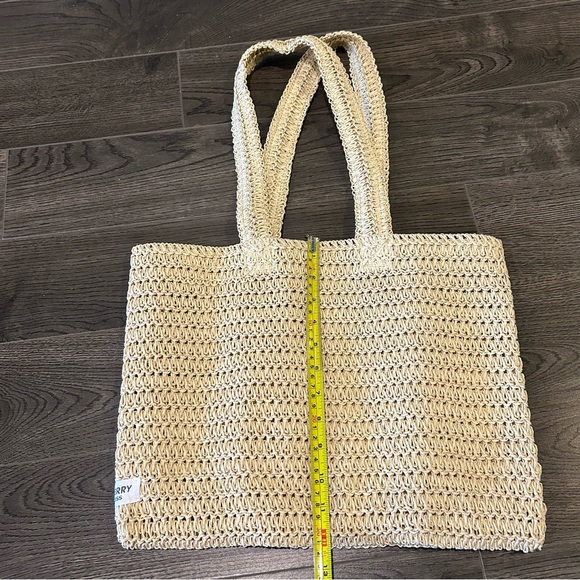 Burberry Perfume Gift Tote - Picture 7 of 10